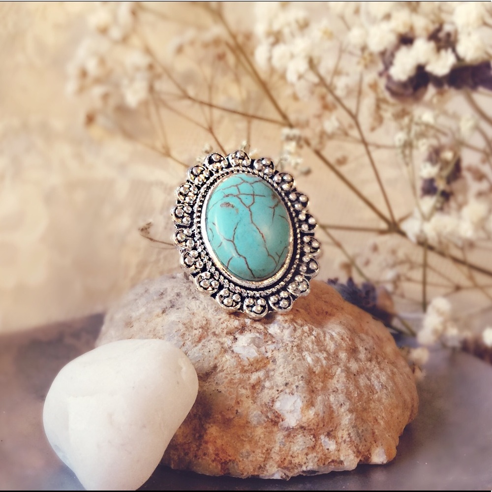 SILVER AND TURQUOISE STATEMENT RING